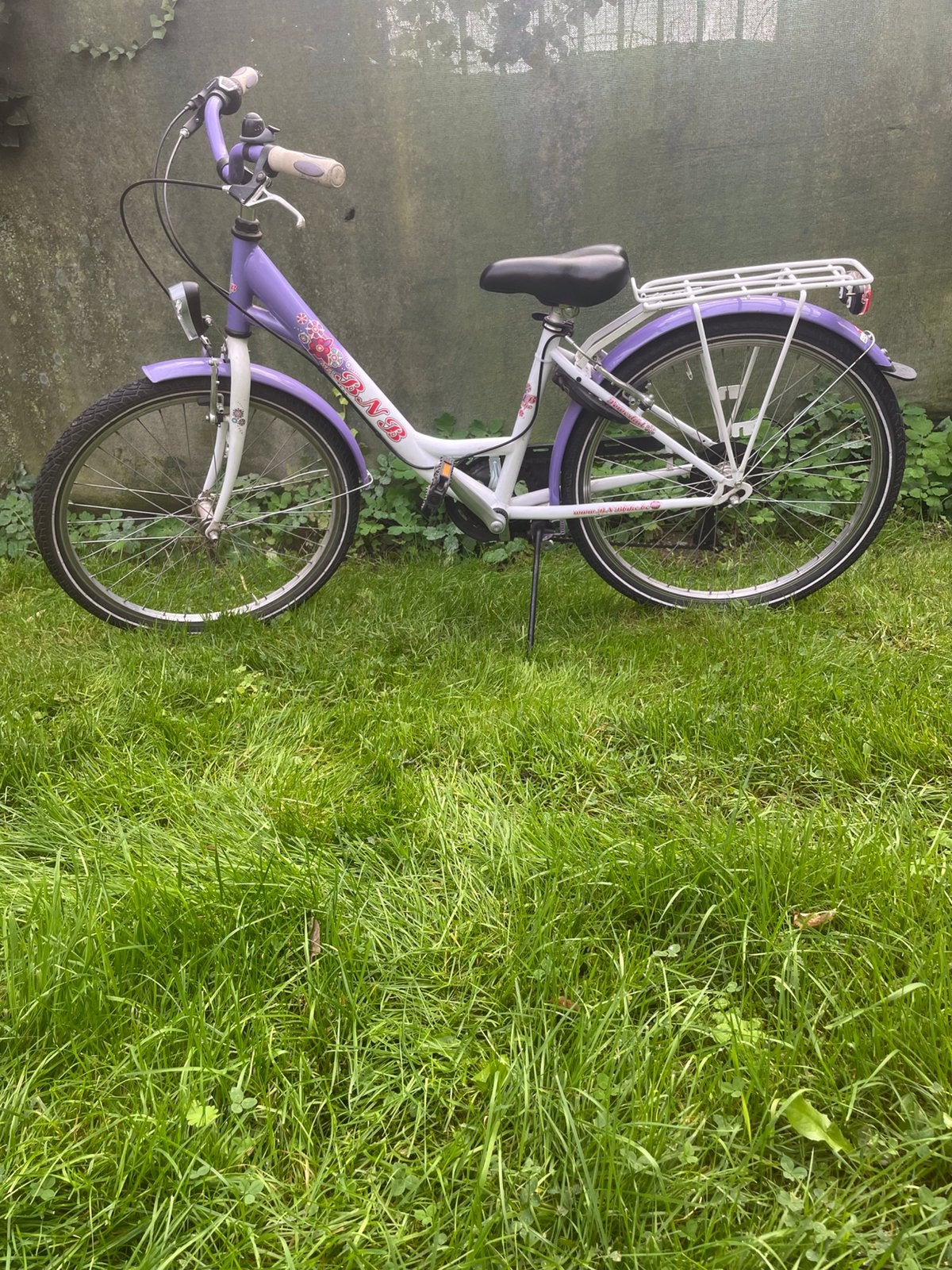 Meisjesfiets 24 inch BnB Flowerkid, Vitesses, Comme neuf, Enlèvement, Frein sur jante