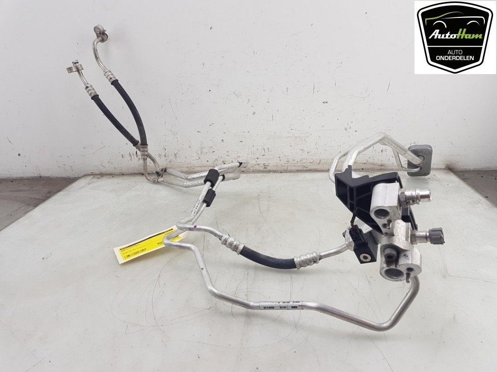 DURITE CLIMATISATION BMW X5 (F15) (01-2013/07-2018), Utilisé, BMW, Petuelring 130
80809  München, DE, Bayerische Motoren Werke AG