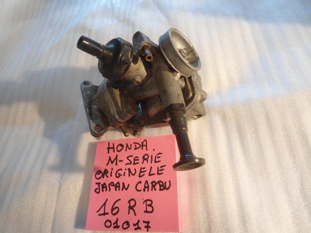 Honda M50 - serie : originele carburator Japan 16RB 01017, Fietsen en Brommers, Brommeronderdelen | Algemeen, Ophalen, Zo goed als nieuw