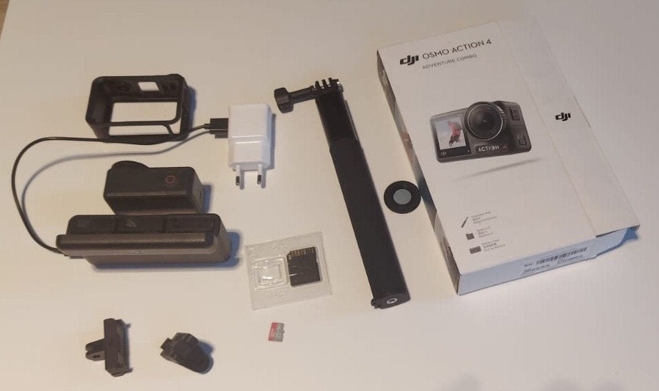 A VENDRE - DJI OSMO ACTION 4 - ADVENT, Enlèvement, Comme neuf, Autres marques