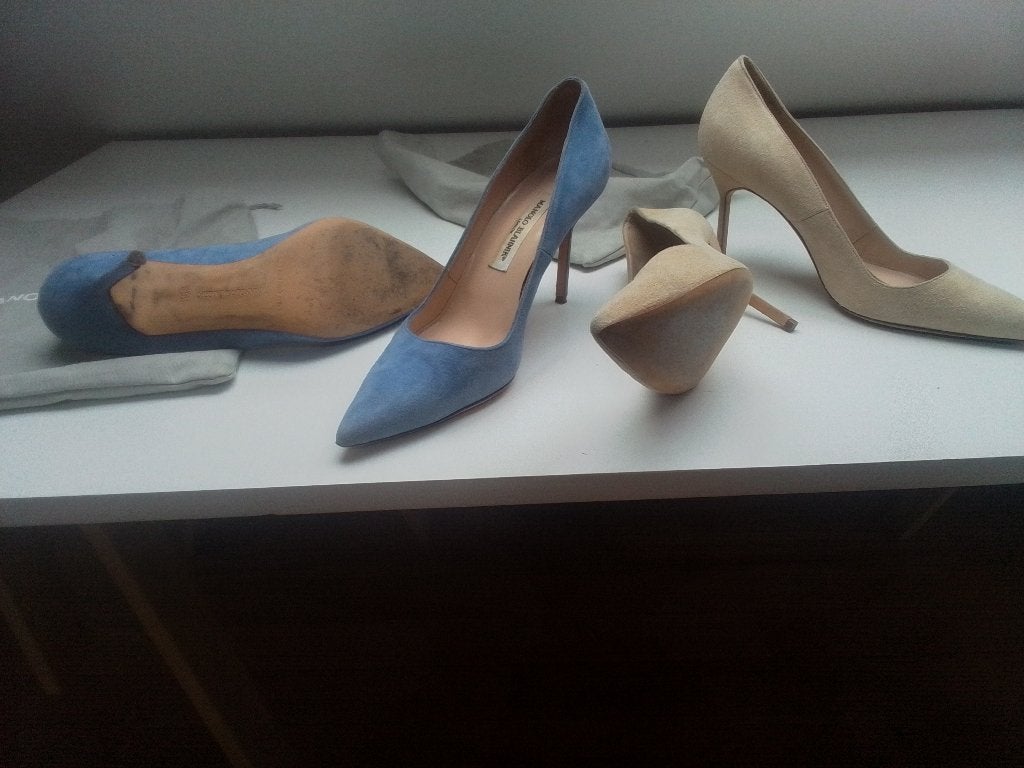 2 paires d’escarpins Manolo Blahnik, Ophalen, Pumps, Beige, Zo goed als nieuw