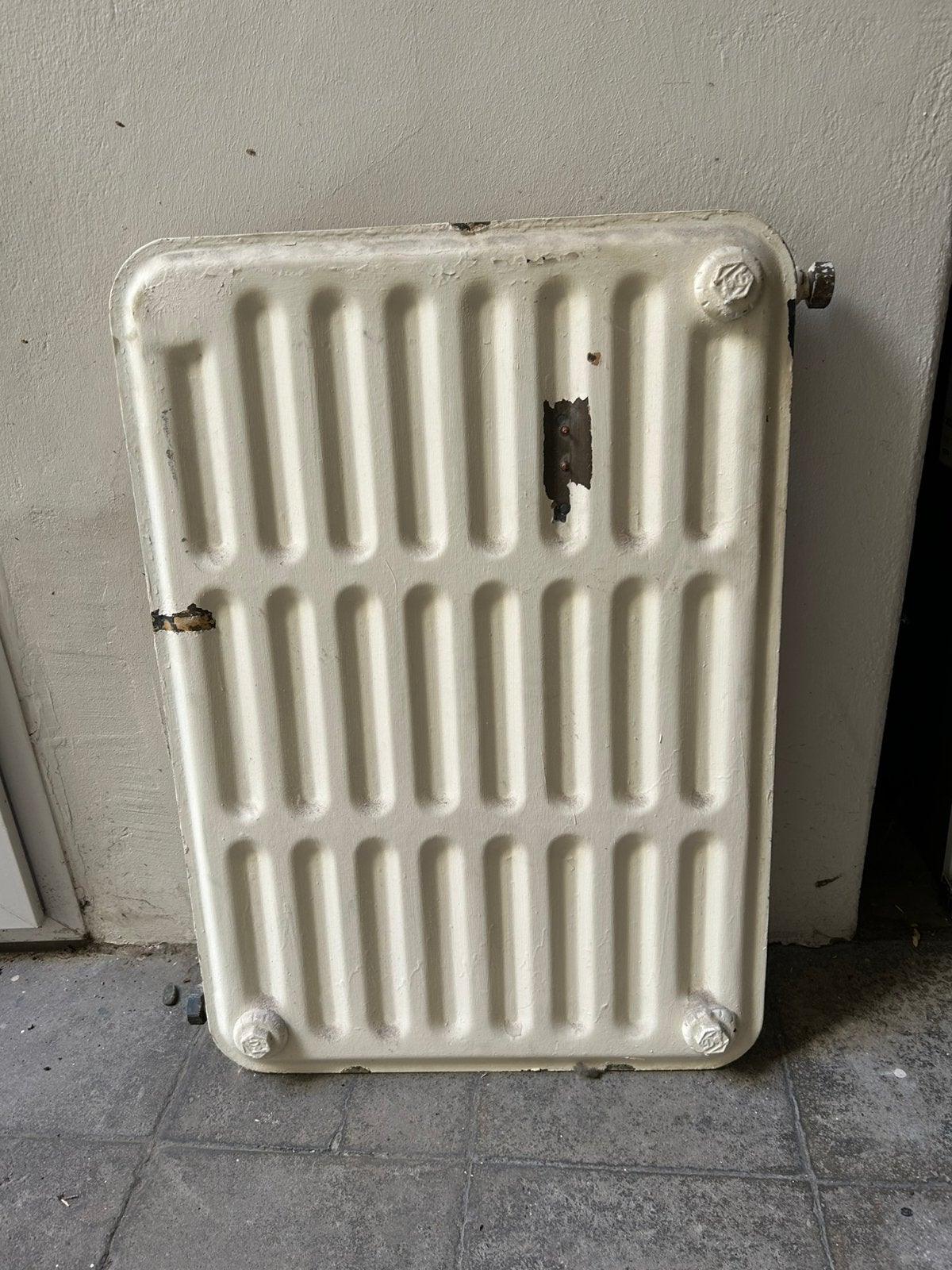 Radiateur acier vertical 79x55cm, Bricolage & Construction, Moins de 60 cm, Enlèvement, Utilisé, Moins de 200 watts