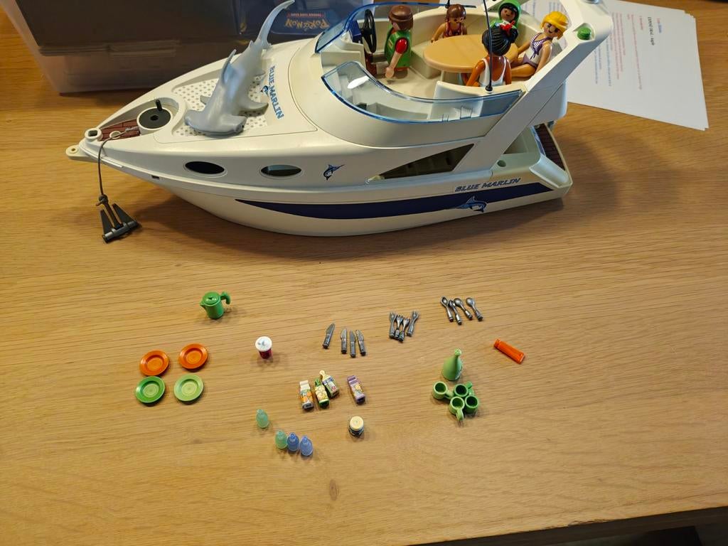 Yacht Playmobil, Enlèvement