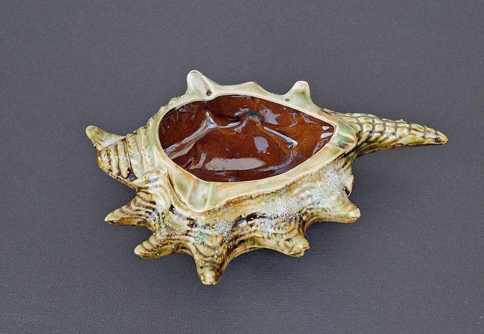 Midcentury schelpvormige vide-poche/asbak porselein, Ophalen of Verzenden