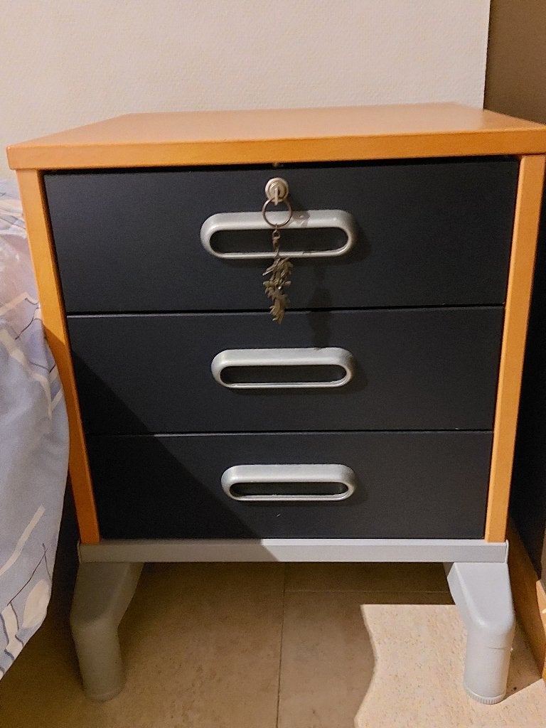 Bureaumeubelen, Ophalen, 50 tot 100 cm, Zo goed als nieuw, 3 of 4 laden