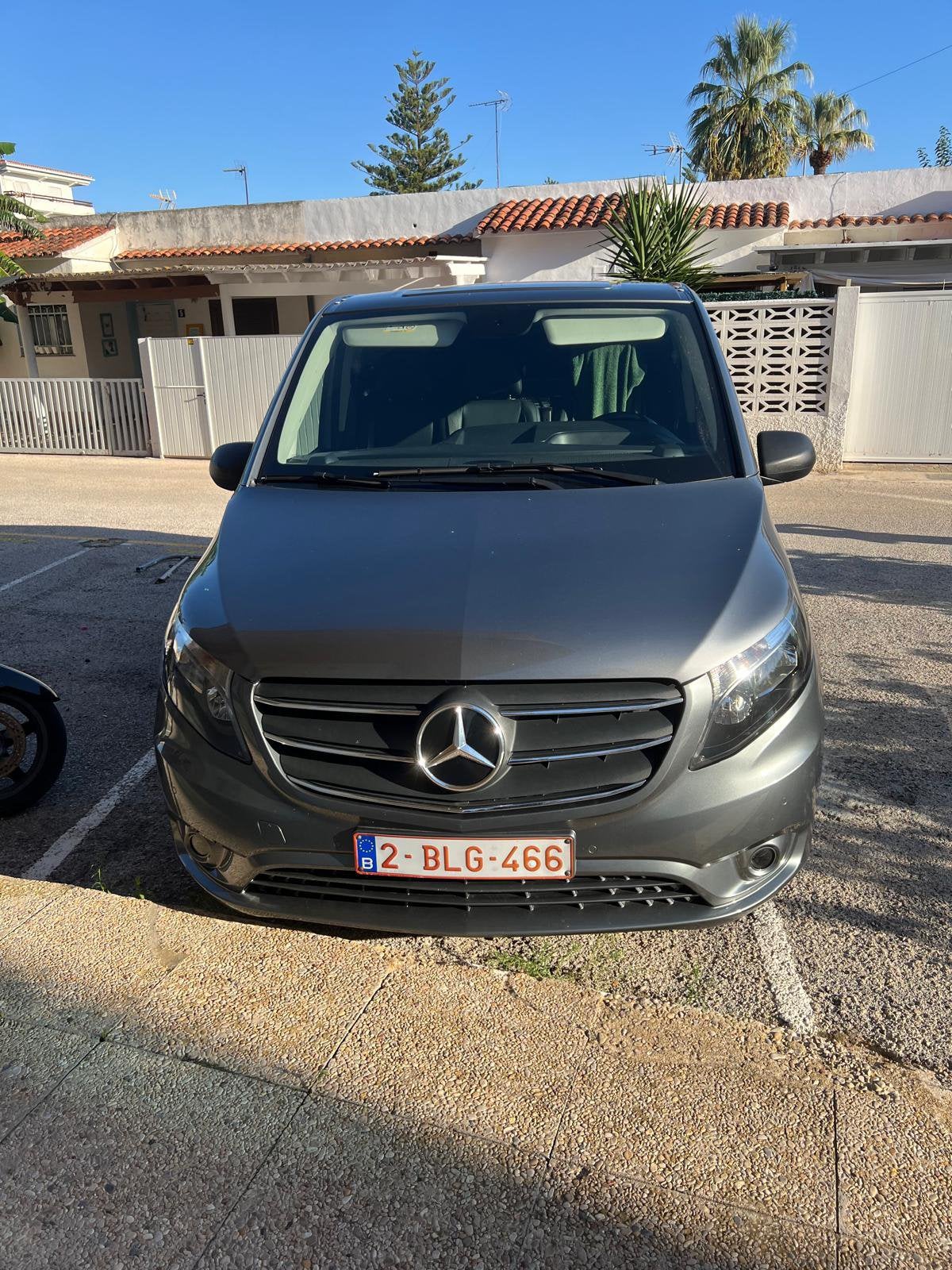 Mercedes-Benz Vito 2022, Autos, Cuir, Argent ou Gris, 3 places, Noir