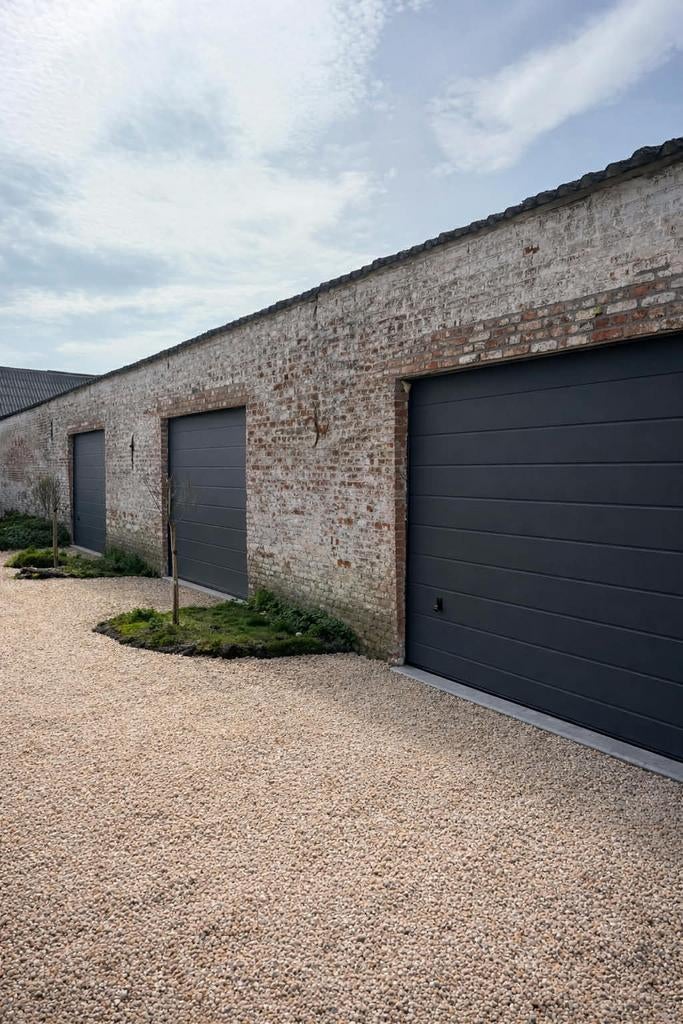 Box 75m² te huur Wasmes-Audemez-Briffoeil, Immo, Garages en Parkeerplaatsen, Provincie Henegouwen