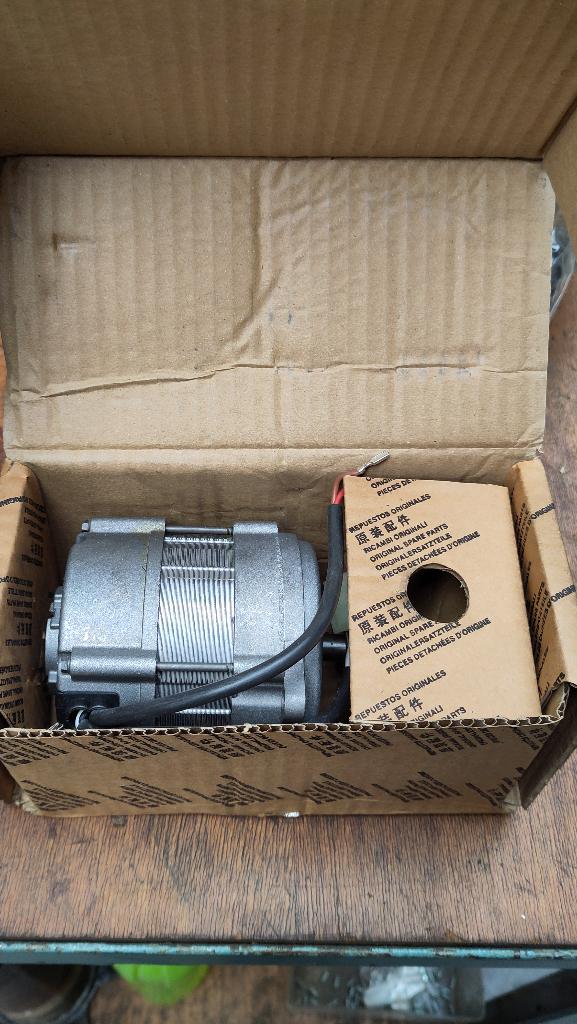 Riello brandermotor 3008865, Ophalen, Nieuw, Onderdeel