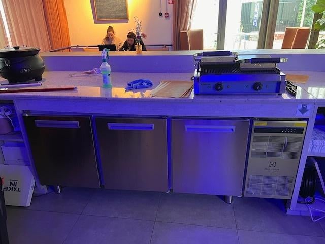 Electrolux 3deur-bakkersfrigo, Elektronische apparatuur, Ophalen, Minder dan 85 cm, 60 cm of meer, 100 tot 150 liter