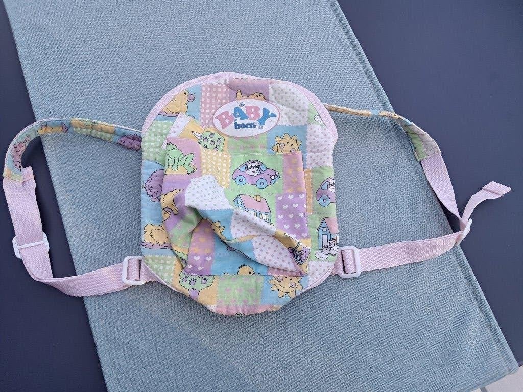 Te koop : draagzakje voor poppen, Enfants & Bébés, Jouets | Poupées, Enlèvement ou Envoi, Comme neuf, Autres types