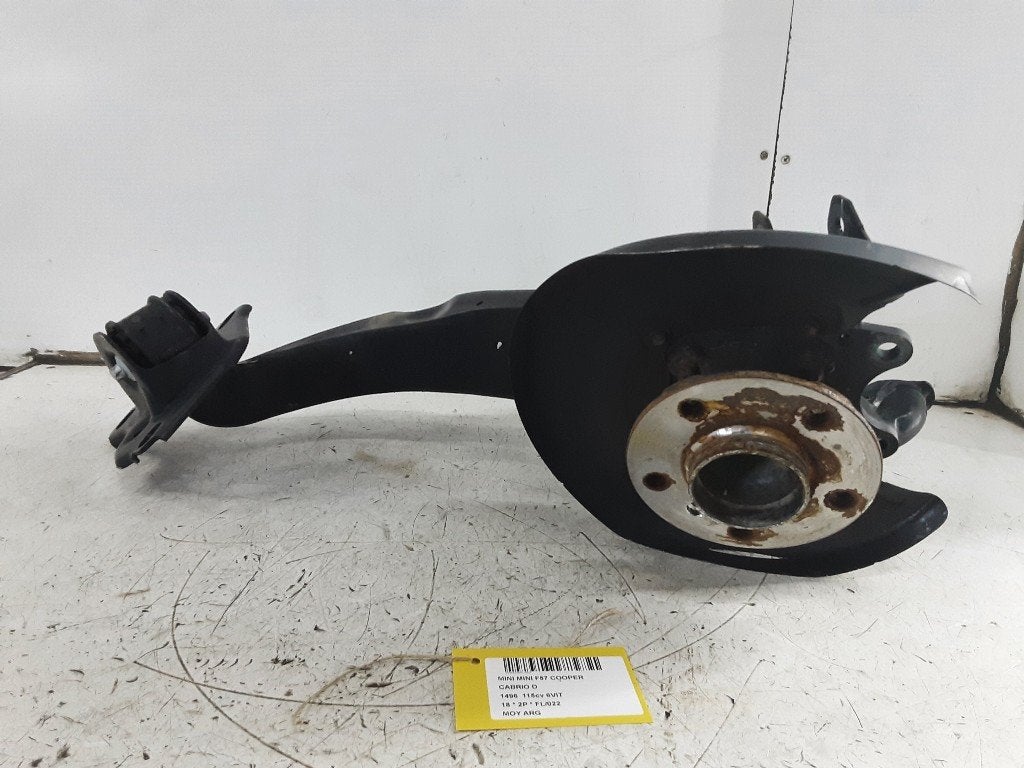 MOYEU DE ROUE ARRIÈRE GAUCHE Mini Mini Convertible (F57), Autos : Pièces & Accessoires, Petuelring 130
80809  München, DE, Mini