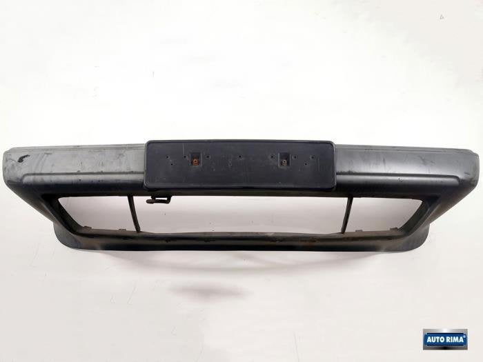 Voorbumper van een Volvo 4-Serie, Gebruikt, -, -, Ophalen of Verzenden