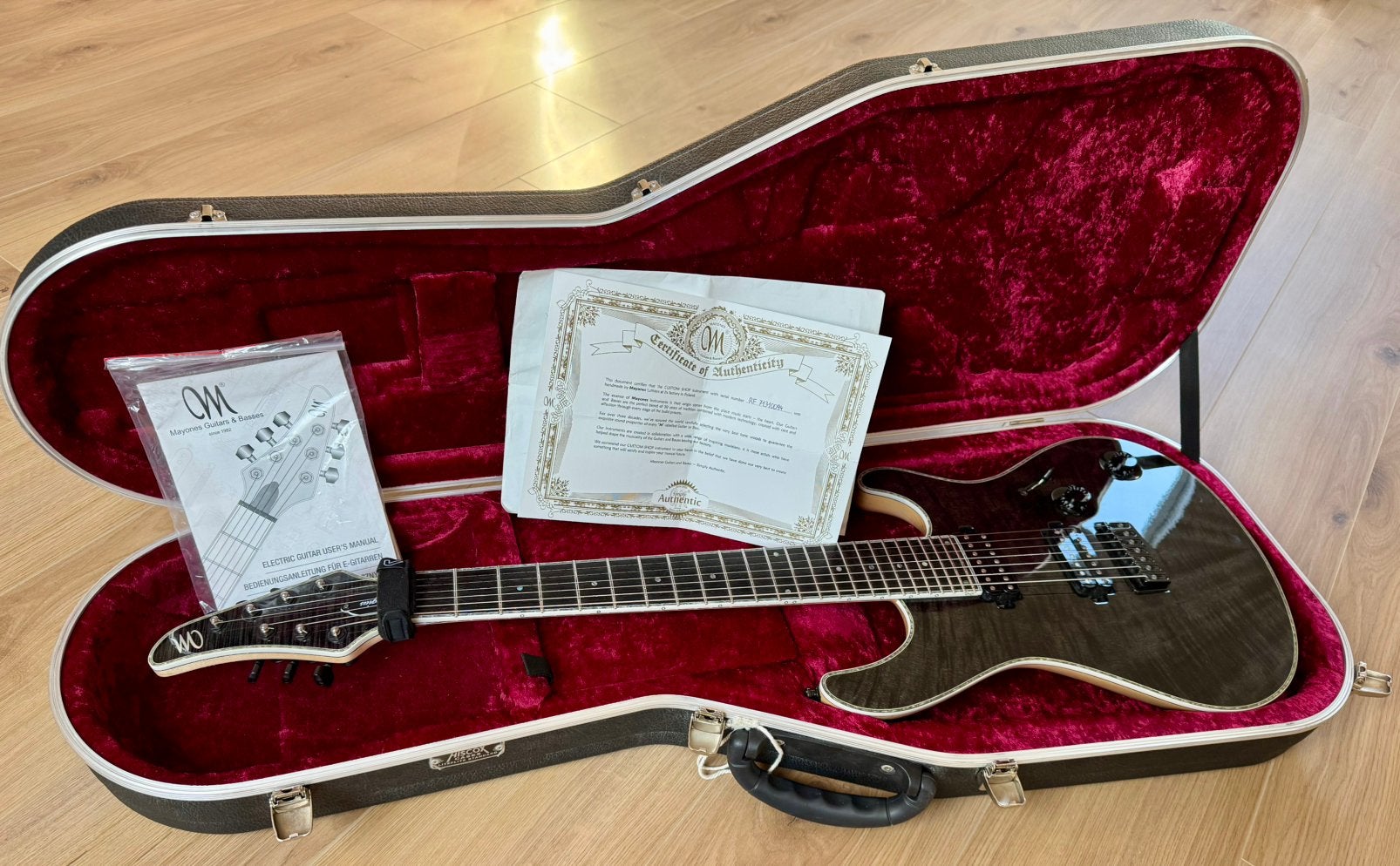 Mayones Regius 7, Musique & Instruments, Instruments à corde | Guitares | Électriques, Enlèvement, Comme neuf