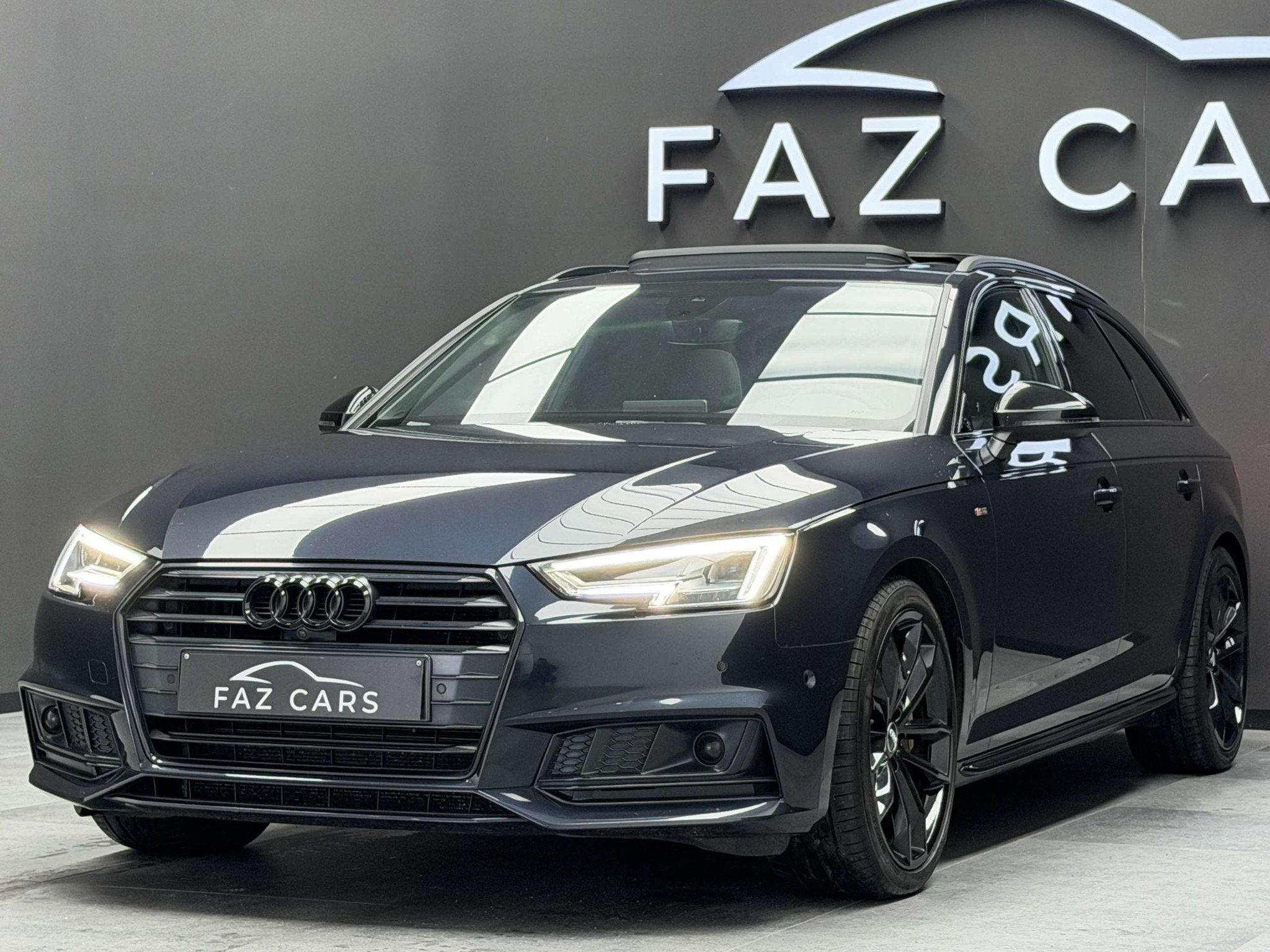 Audi A4 Avant 2.0 TDi S tronic * FULL OPTIONS + S-LINE *, Gebruikt, 4 cilinders, Blauw, A4