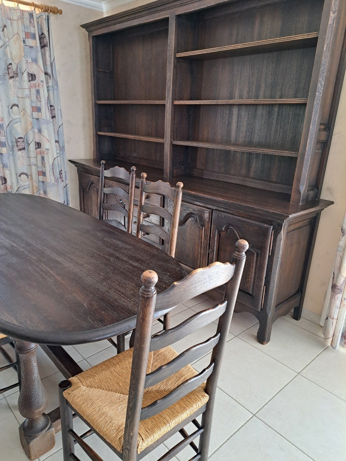 tafel en 6 stoelen + kast, Ophalen of Verzenden