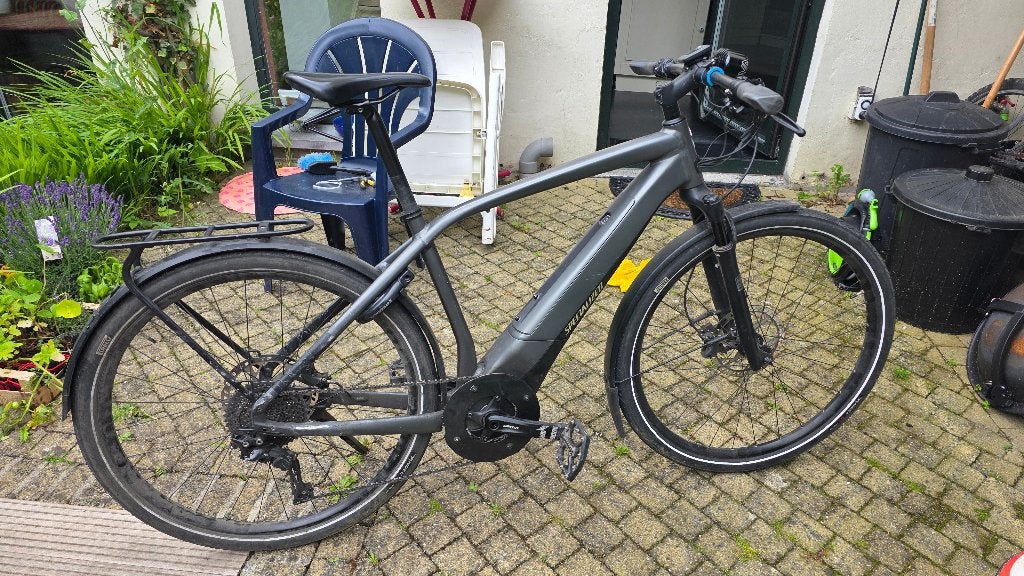 Specialized Turbo Vado 5.0 Pedelec 2021 moteur cassé, Vélos & Vélomoteurs, Autres marques, 50 km par batterie ou plus, Utilisé