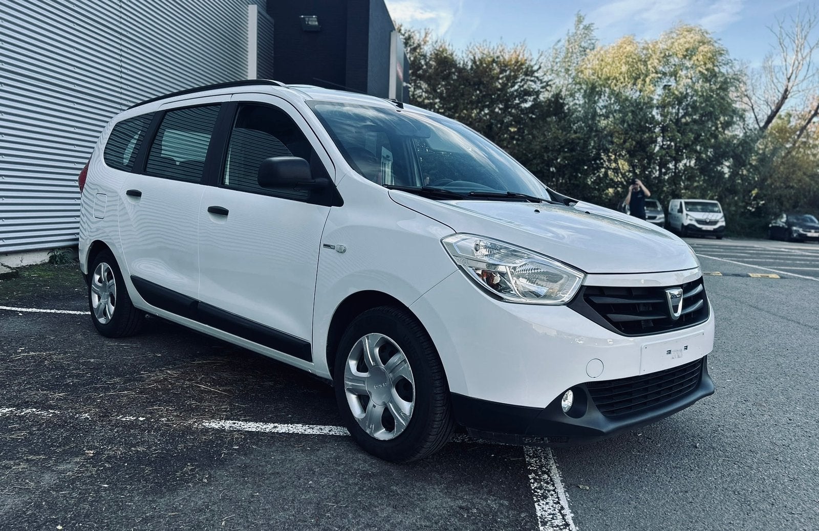 Dacia Lodgy 1.2 TCe • 2017 • 7 places • Euro 6b •, 1197 cm³, Essai à domicile, Achat, Euro 6