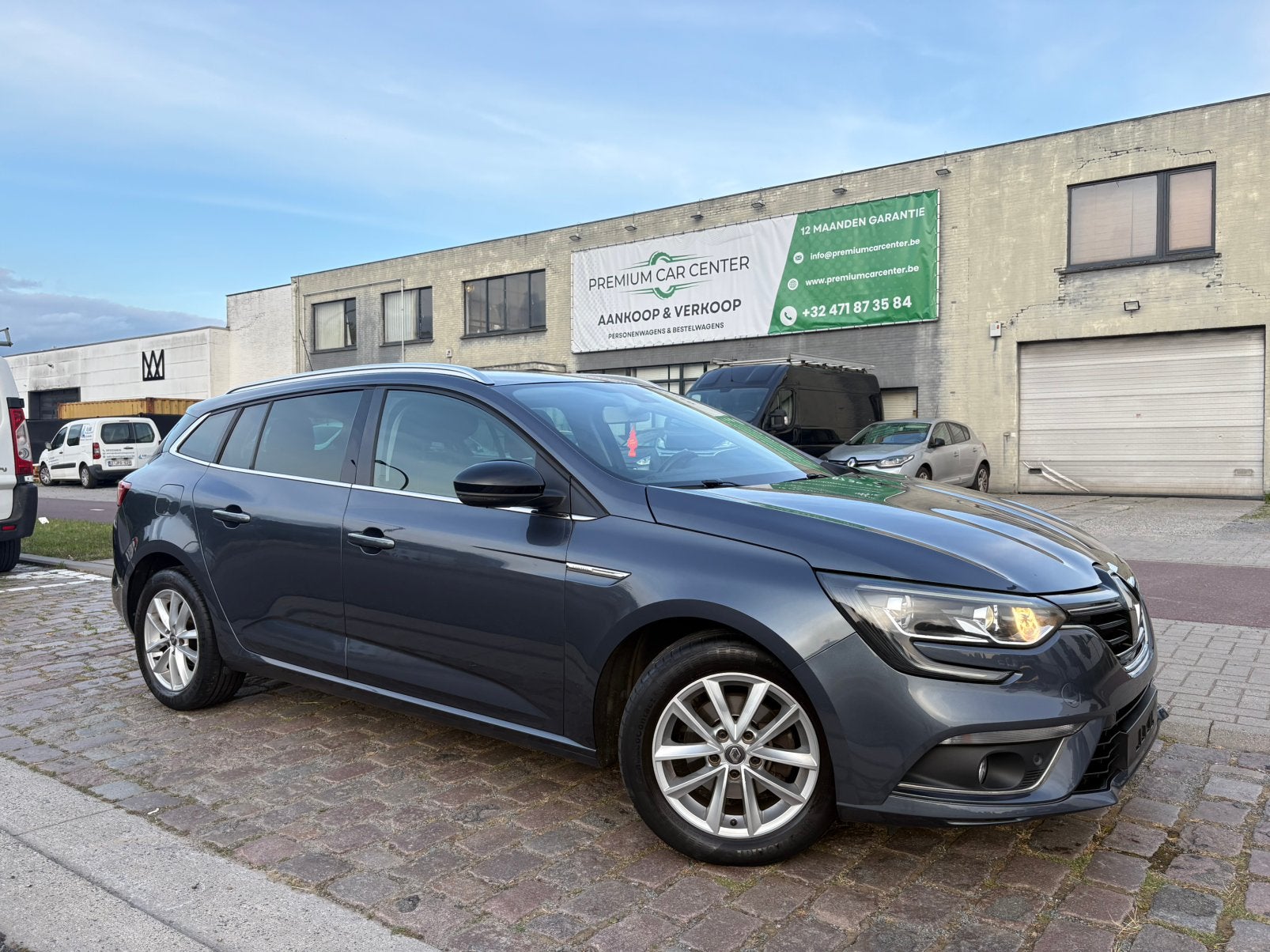Renault Megane | 12 M Garantie | 2018 | Benzine | 79 Dkm |, Stof, 5 deurs, 97 kW, 122 g/km