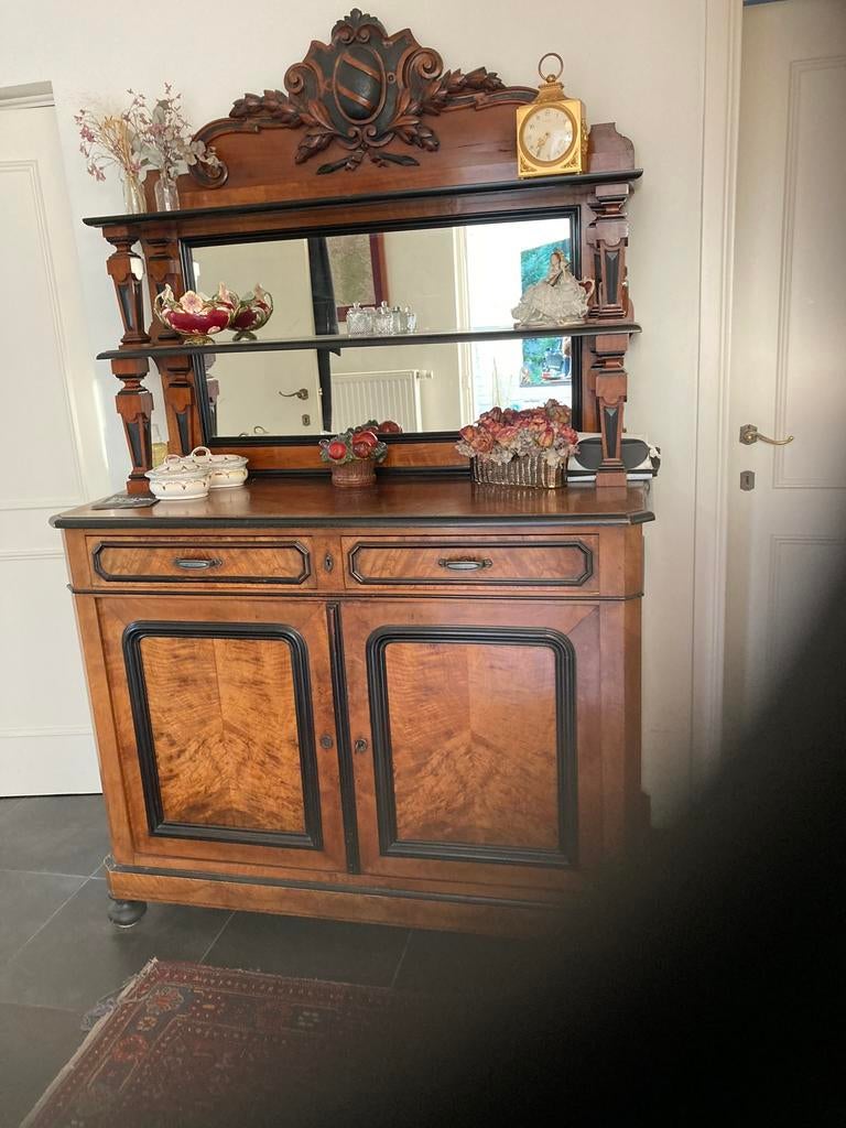Antieke buffetkast met opzetstuk (Henri II-stijl), Antiek en Kunst, Ophalen