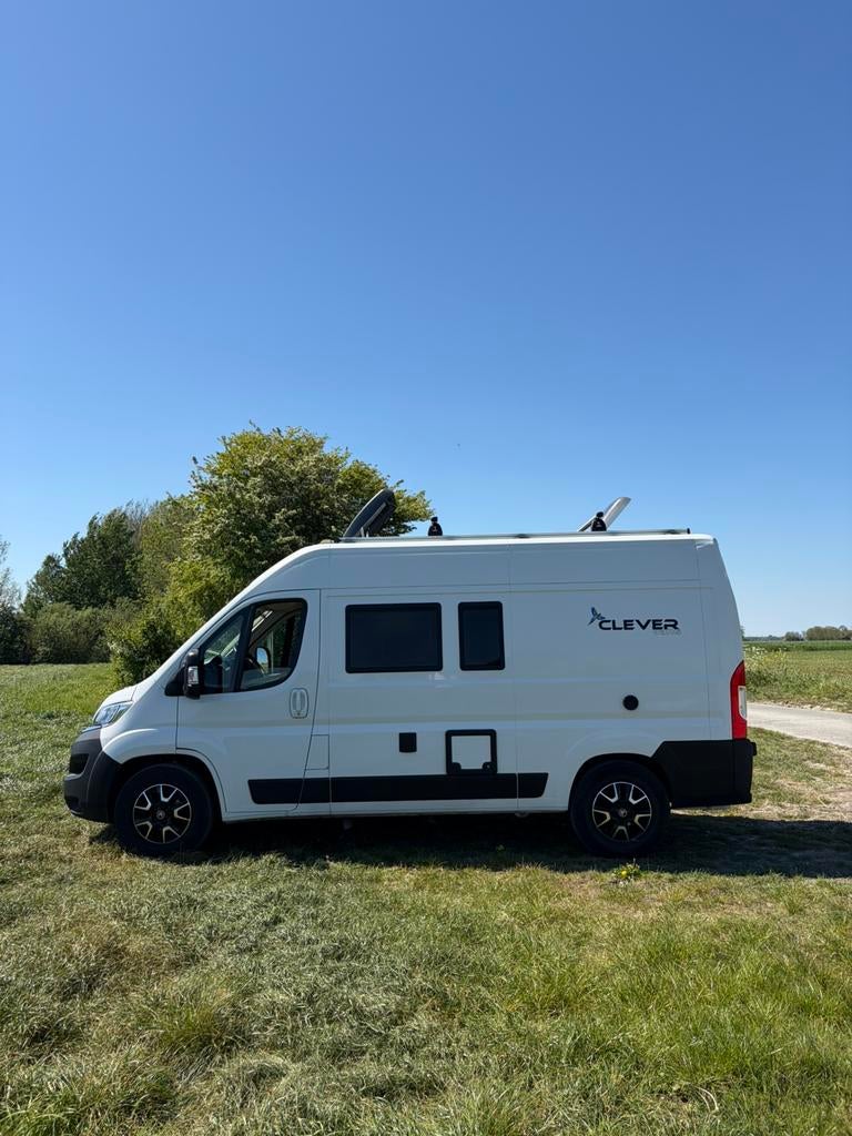 Prachtige Clever Campervan (L2H2) – Klaar voor Avontuur!, Caravanes & Camping, Camping-cars, Particulier, jusqu'à 3, Modèle Bus ou Fourgon aménagé