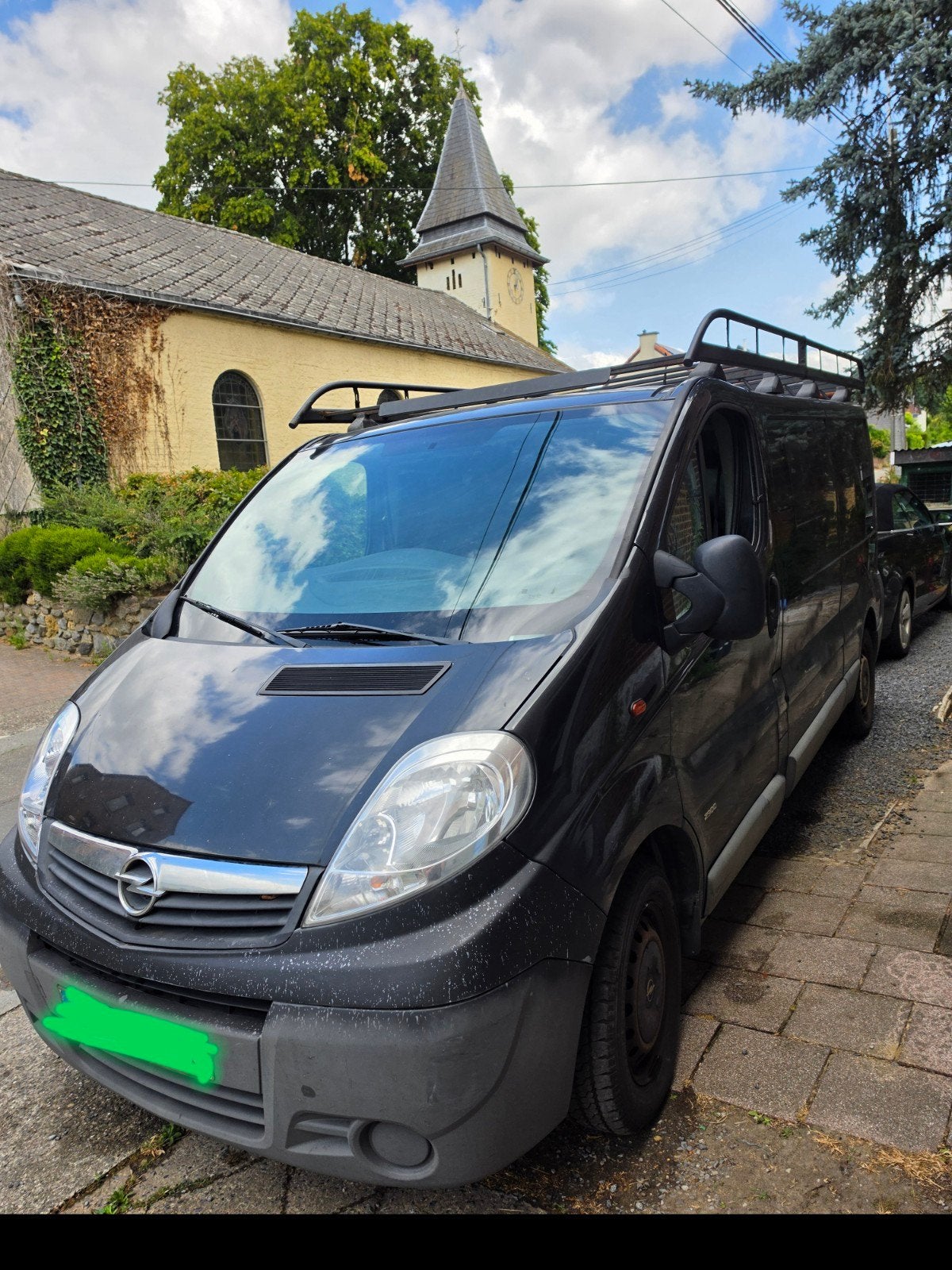 Camionette opel vivaro noir diesel euro 5  h1l1 6 vitesse