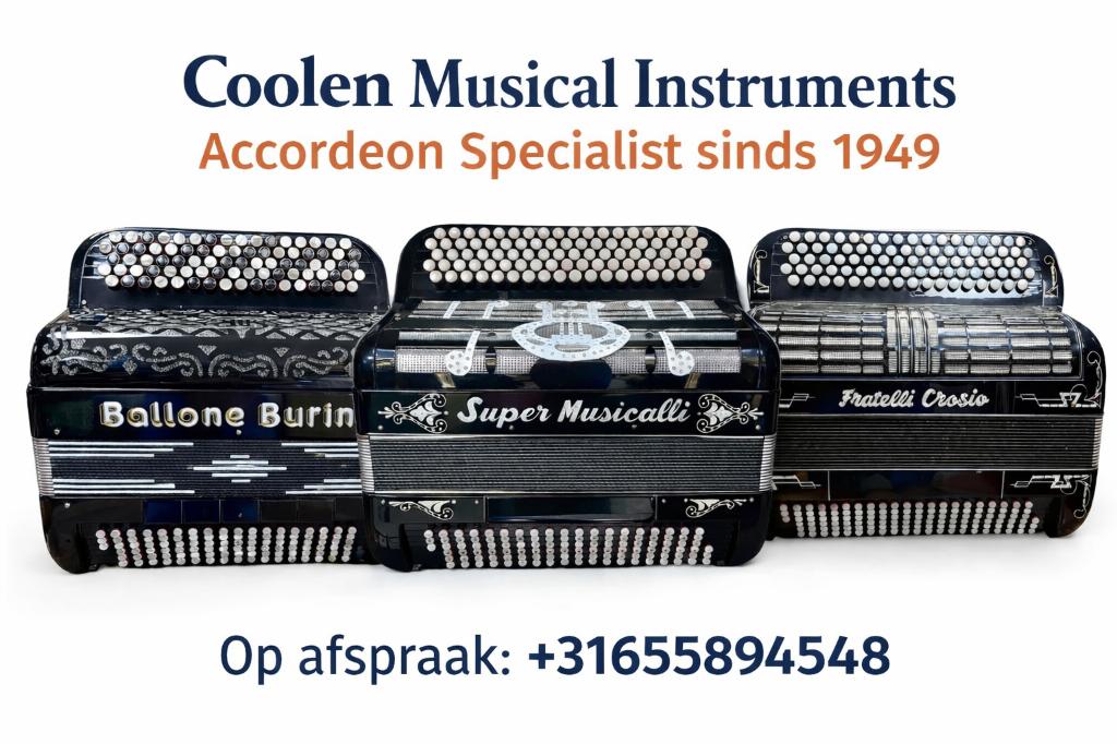 3 x knopaccordeon met rechte bassen, Overige merken, Ophalen of Verzenden, Zo goed als nieuw, Knopaccordeon