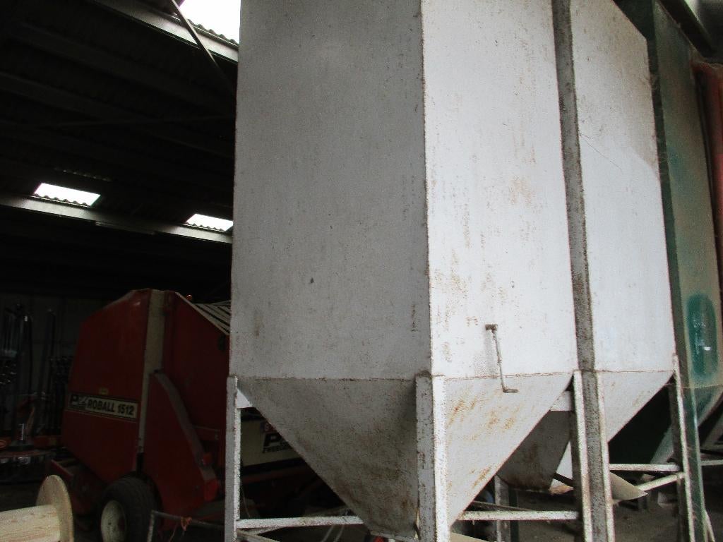 Silo - 4 m - voor binnen - droge voeders -pulp, Ophalen