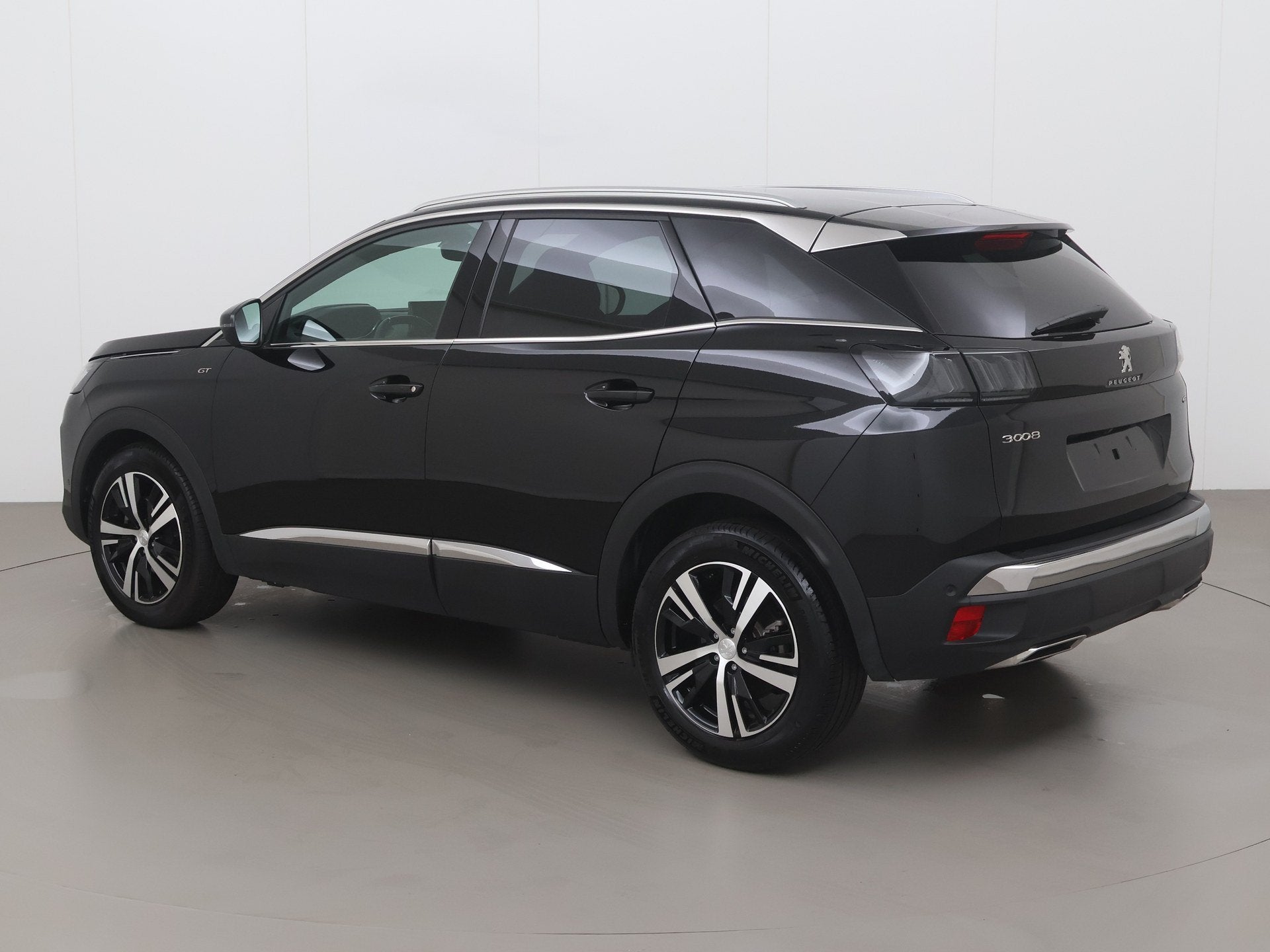 Peugeot 3008 puretech gt 130 AT, Automaat, Elektrische buitenspiegels, Zwart, Bedrijf