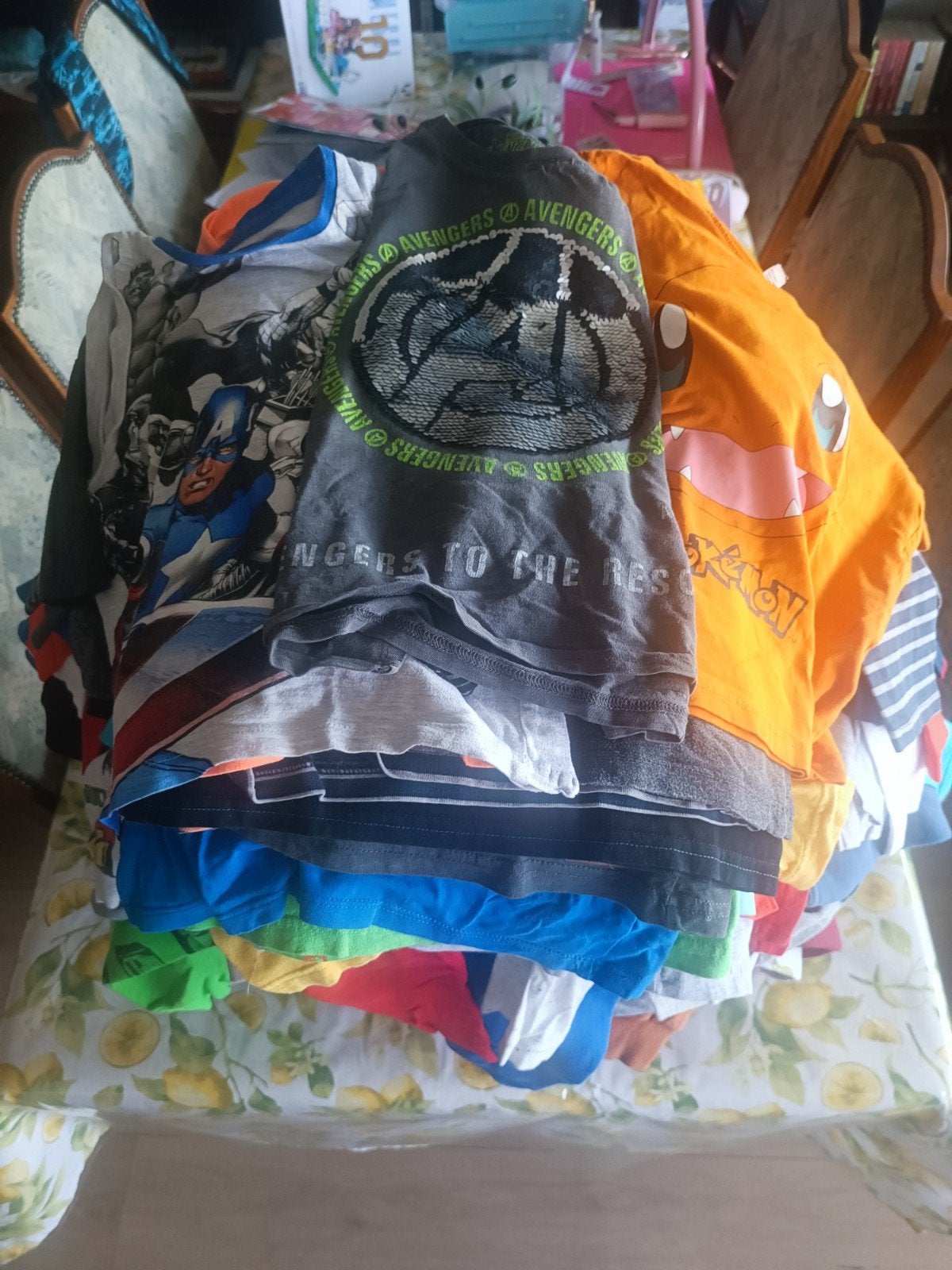Énorme lot de vêtements garçon 4-5ans, Enlèvement