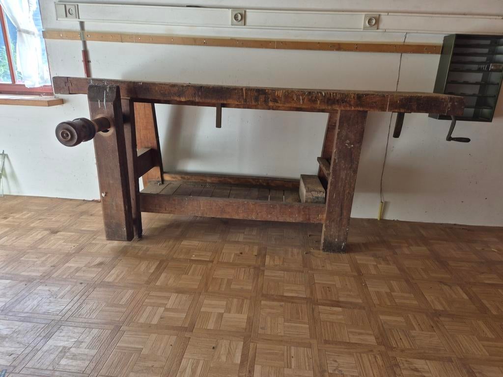 Antieke schijnwerker bank. Robuuste versie, Doe-het-zelf en Bouw, Ophalen, Bankschroef