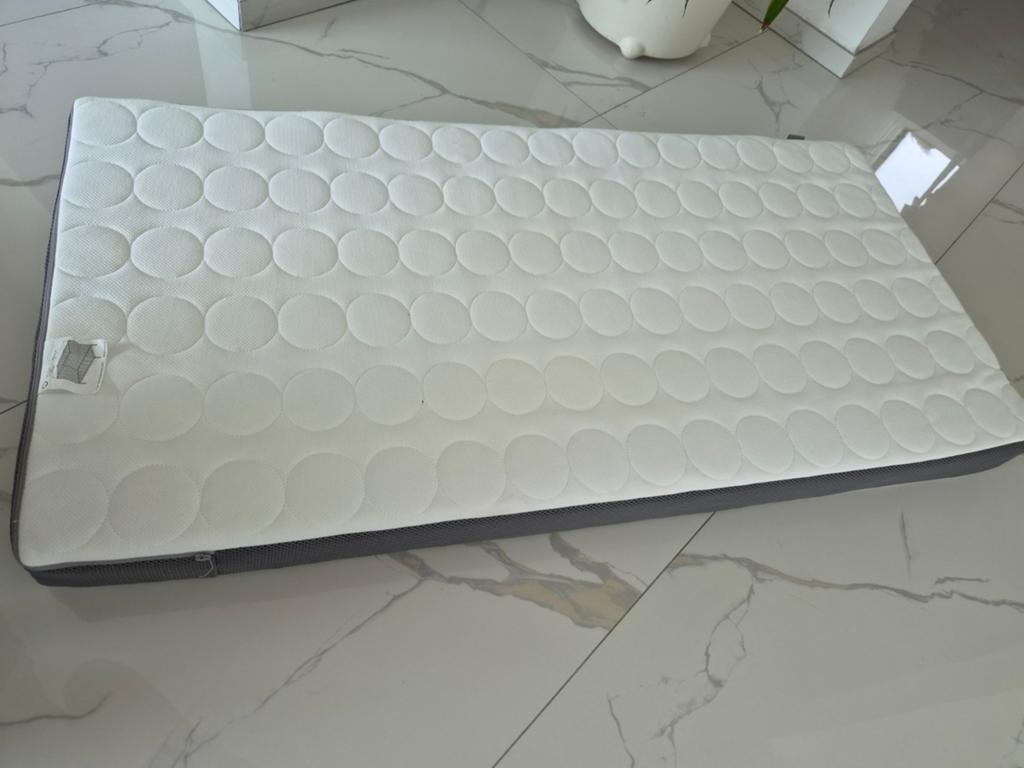 IKEA matras voor babybed, Kinderen en Baby's, Babywiegjes en Ledikanten, Ledikant