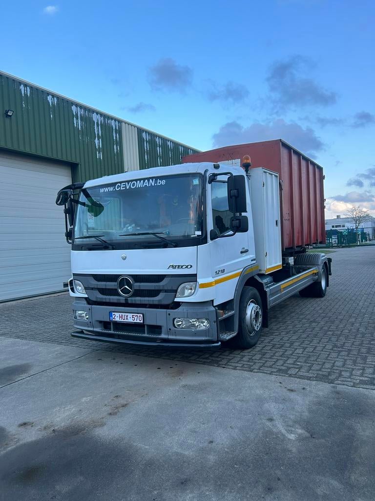 Mercedes atego 1218 containersysteem, Auto's, Euro 5, Apple Carplay, Wit, Mercedes-Benz