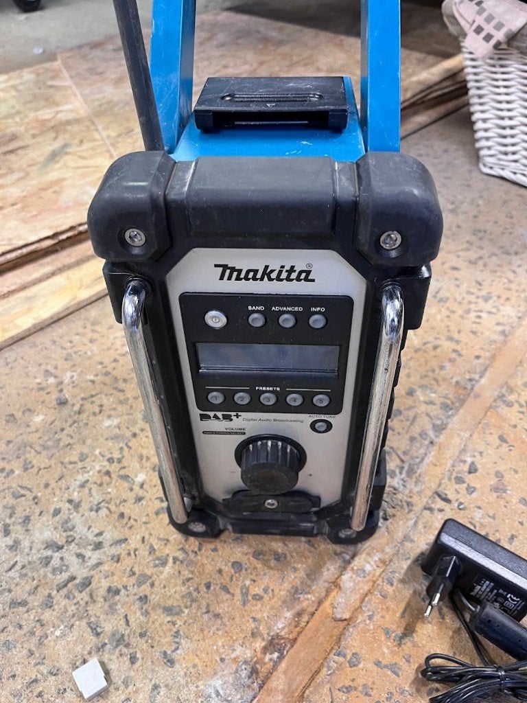 radio chantier makita, Enlèvement, Utilisé, Radio