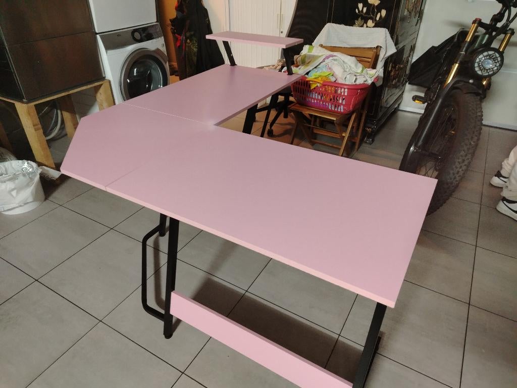 Rozehoek burea, Huis en Inrichting, Bureaus, Ophalen, Nieuw, Roze