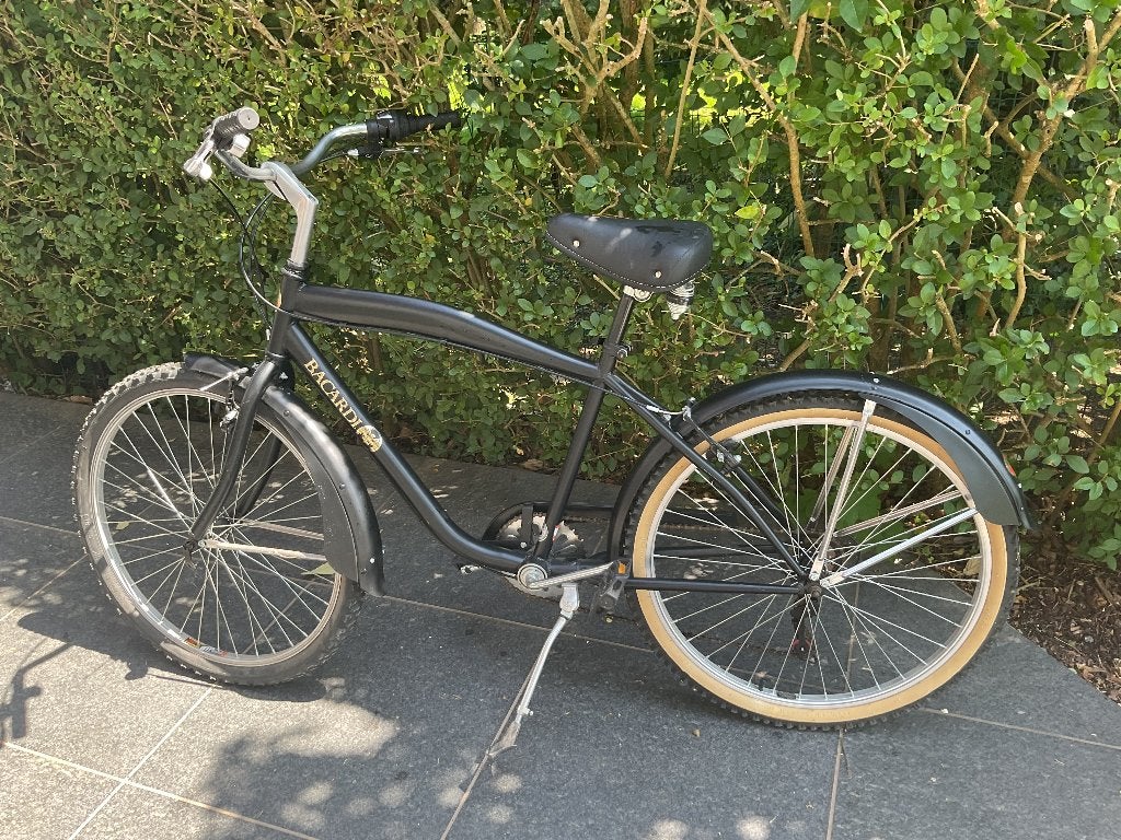 Vélo de collection Bacardi - Style unique & charme vintage., Enlèvement