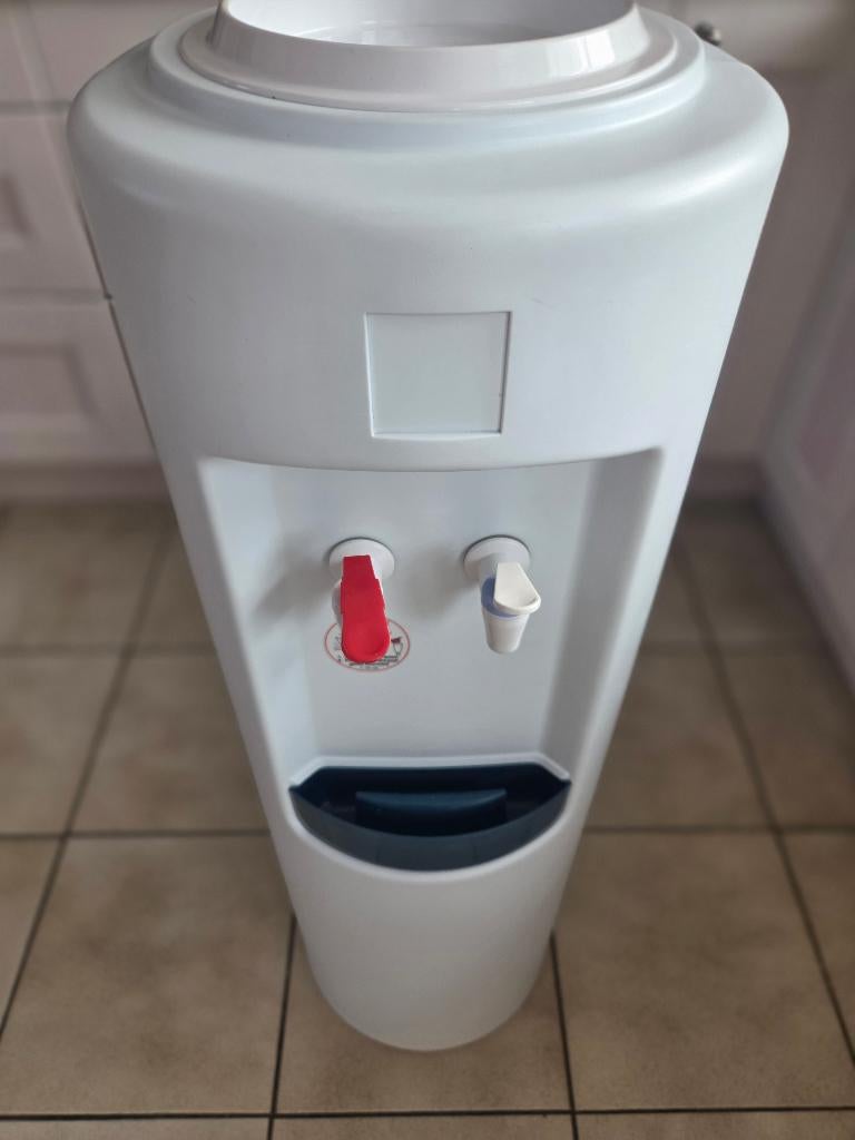 Distributeur d eau, Electroménager, Enlèvement, Neuf, Refroidisseur d'eau