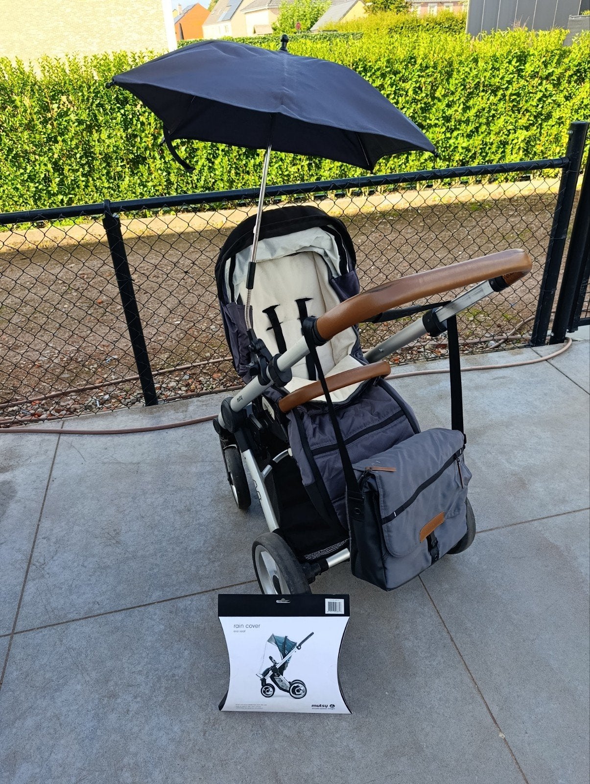 Complete kinderwagen + maxicosi + familyFix + accesoires, Kinderen en Baby's, Gebruikt, Mutsy, Met reiswieg, Ophalen