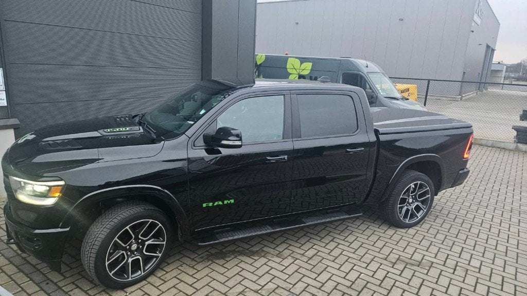 Dodge RAM te koop, Auto's, Automaat, Zwart, Zwart, Bedrijf