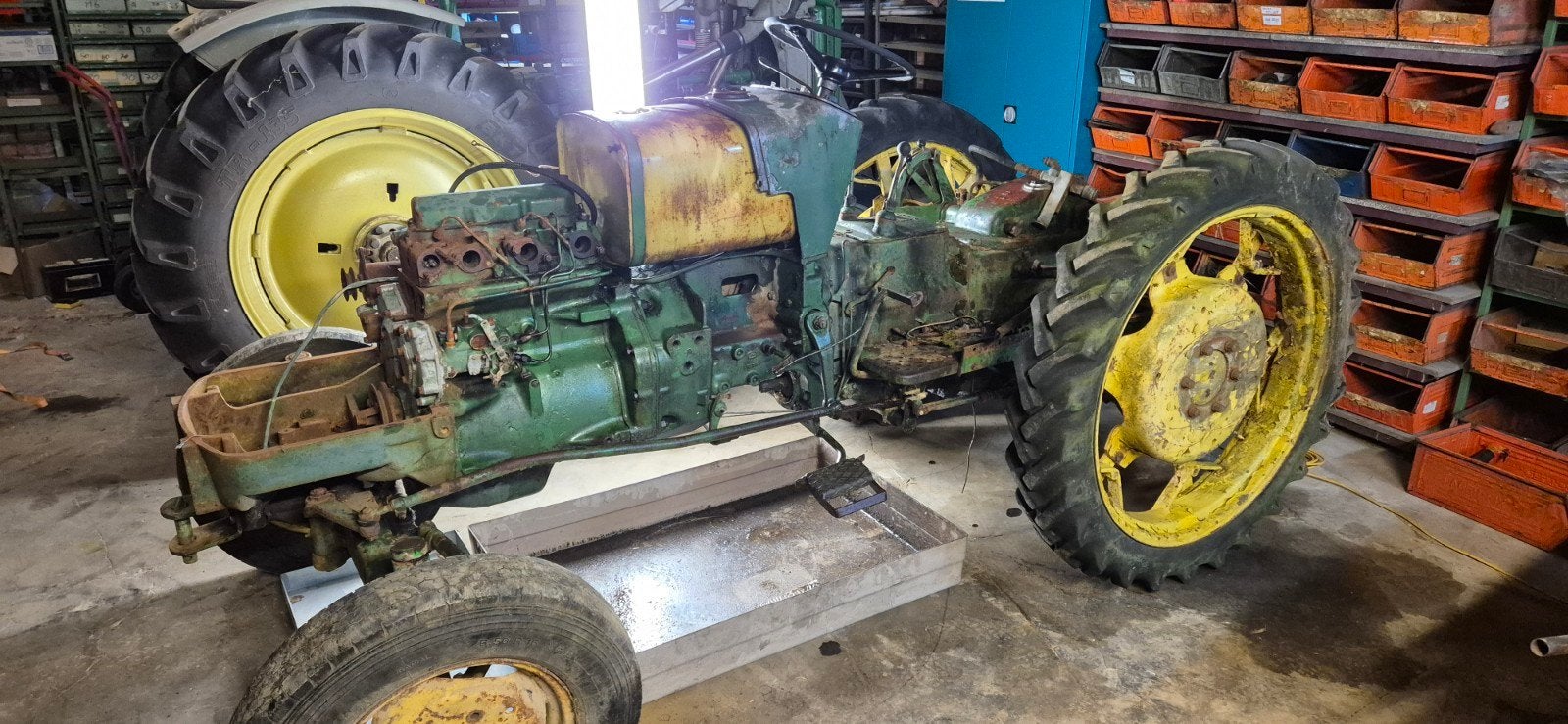 Pièces John Deere 310 (510, 710), Enlèvement
