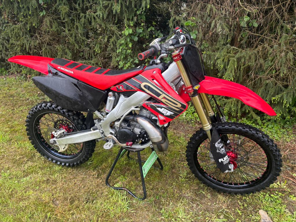 Honda 250 cr 2005, Enlèvement, Comme neuf, Honda