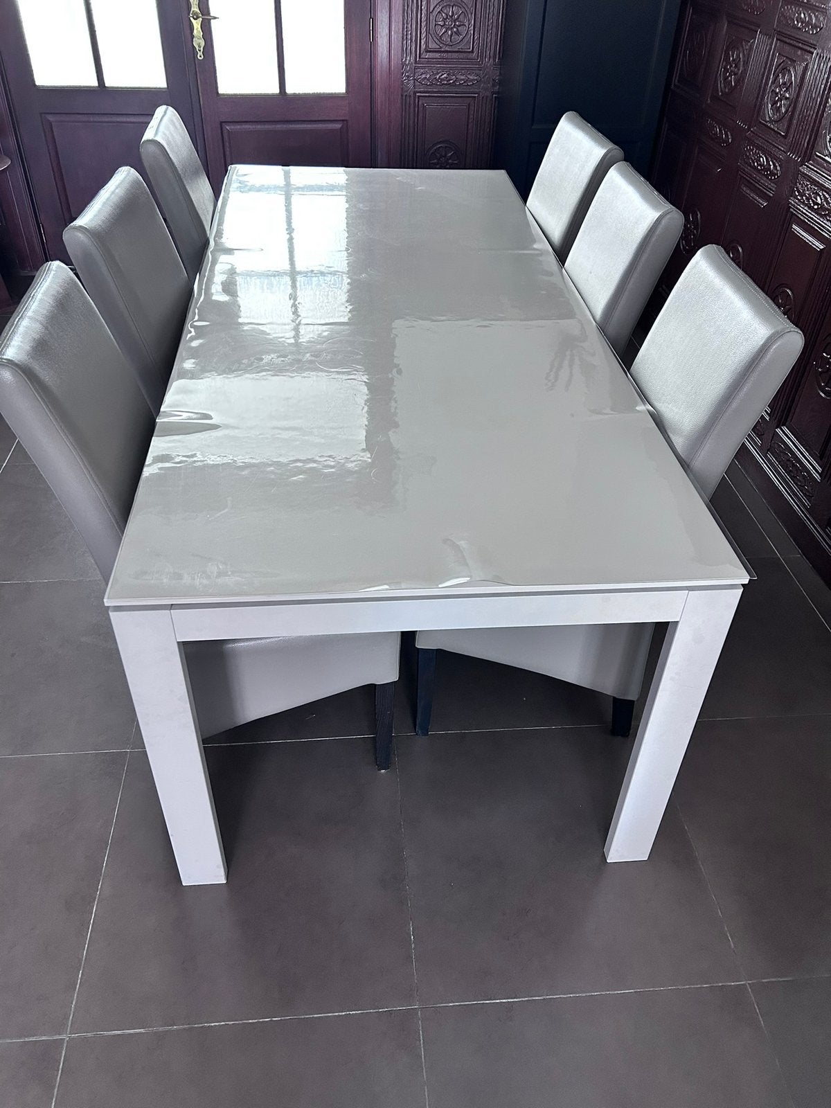 Eettafel met 6 stoelen, Ophalen