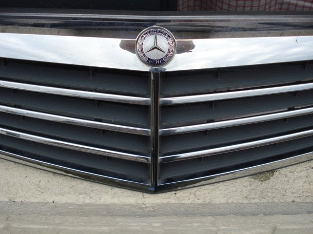 Mercedes motorkap gril / calender, Auto-onderdelen, Ophalen of Verzenden, Nieuw, Mercedes-Benz