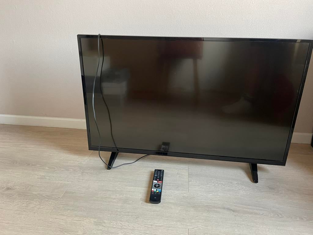 Ok. Tv 43 inch UHD, Audio, Tv en Foto, Televisies, Ophalen, Zo goed als nieuw