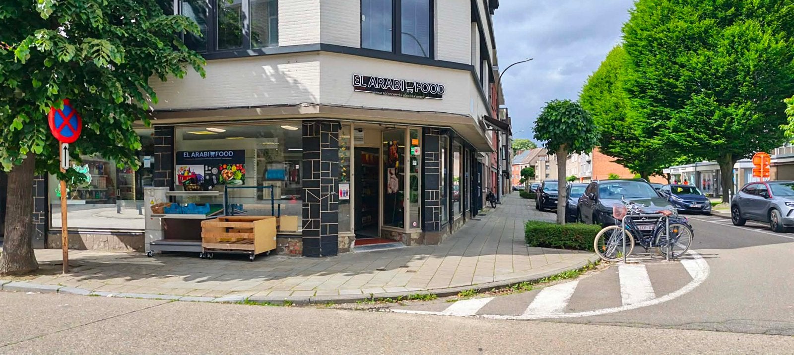 TE KOOP – INSTAPKLARE SUPERMARKT IN HASSELT, Articles professionnels, Exploitations & Reprises