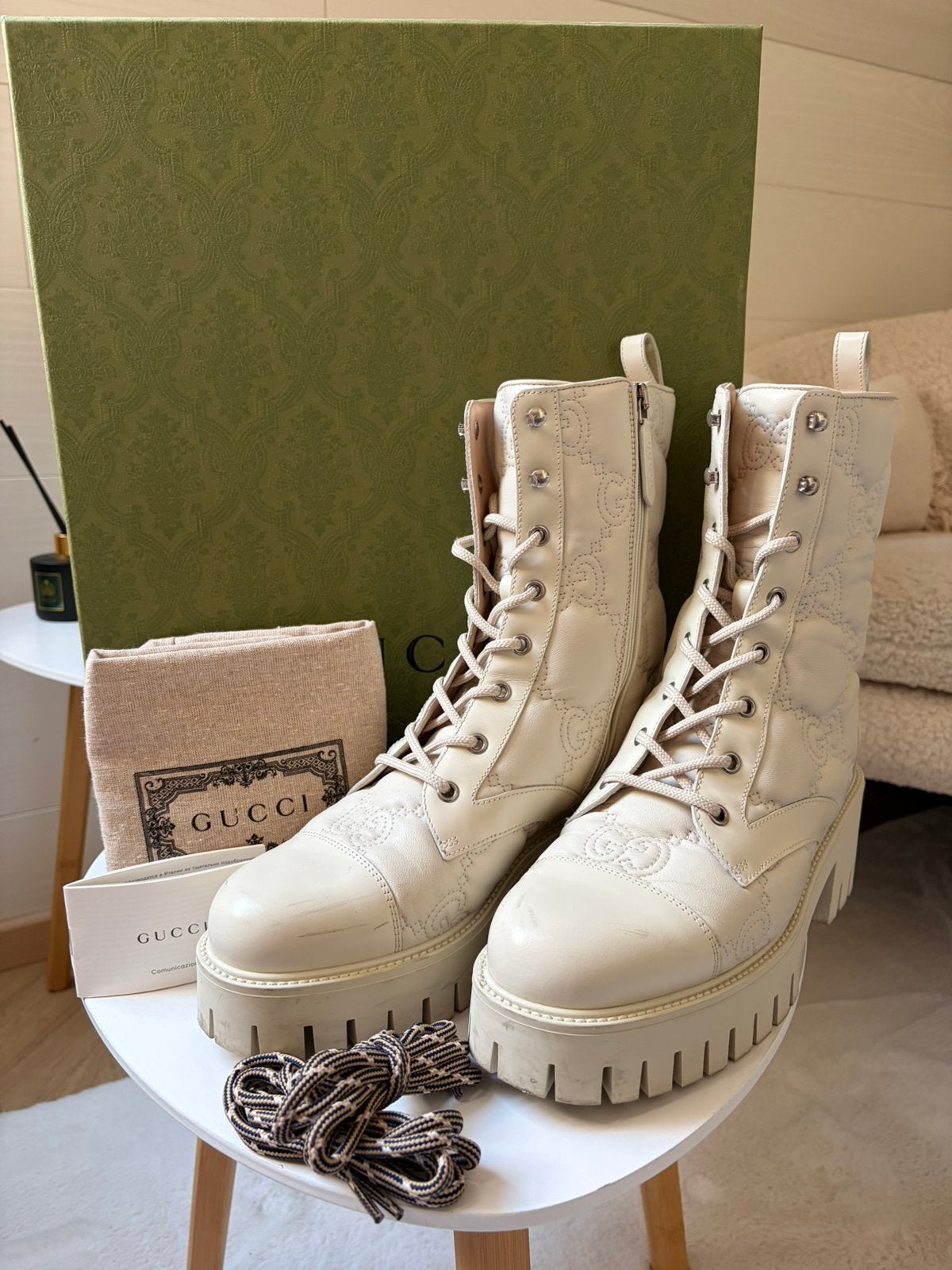 originele beige Gucci laarzen, Ophalen, Gedragen, Beige, Hoge laarzen