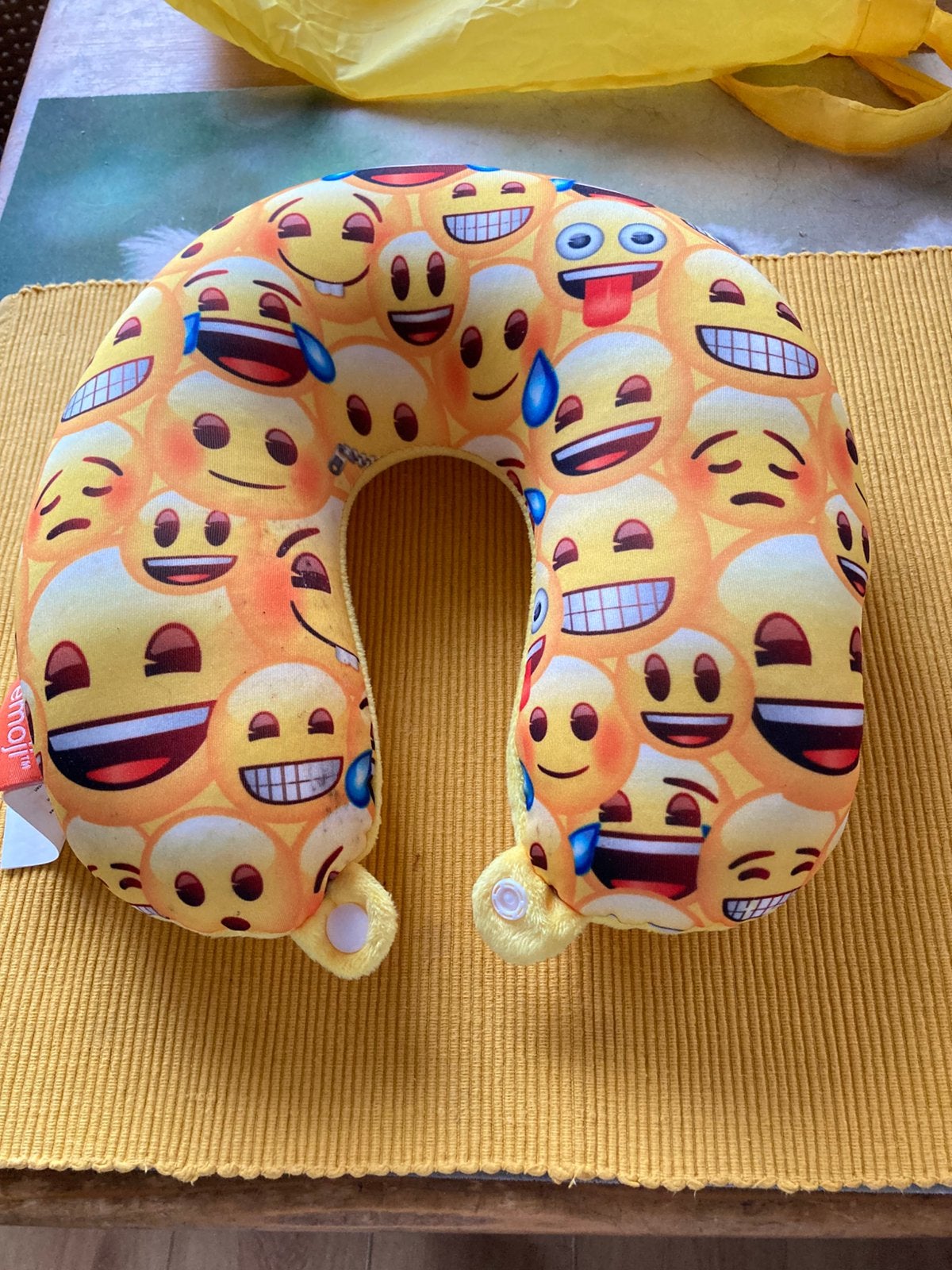 Nekkussentje  voor kindeten ., Ophalen of Verzenden, Zo goed als nieuw