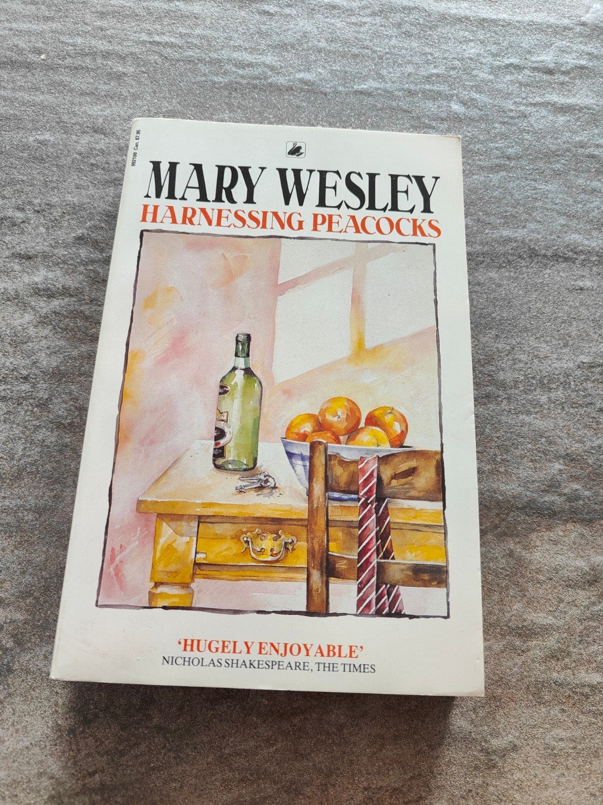 Harnessing Peacocks, Ophalen, Gelezen, Mary Wesley