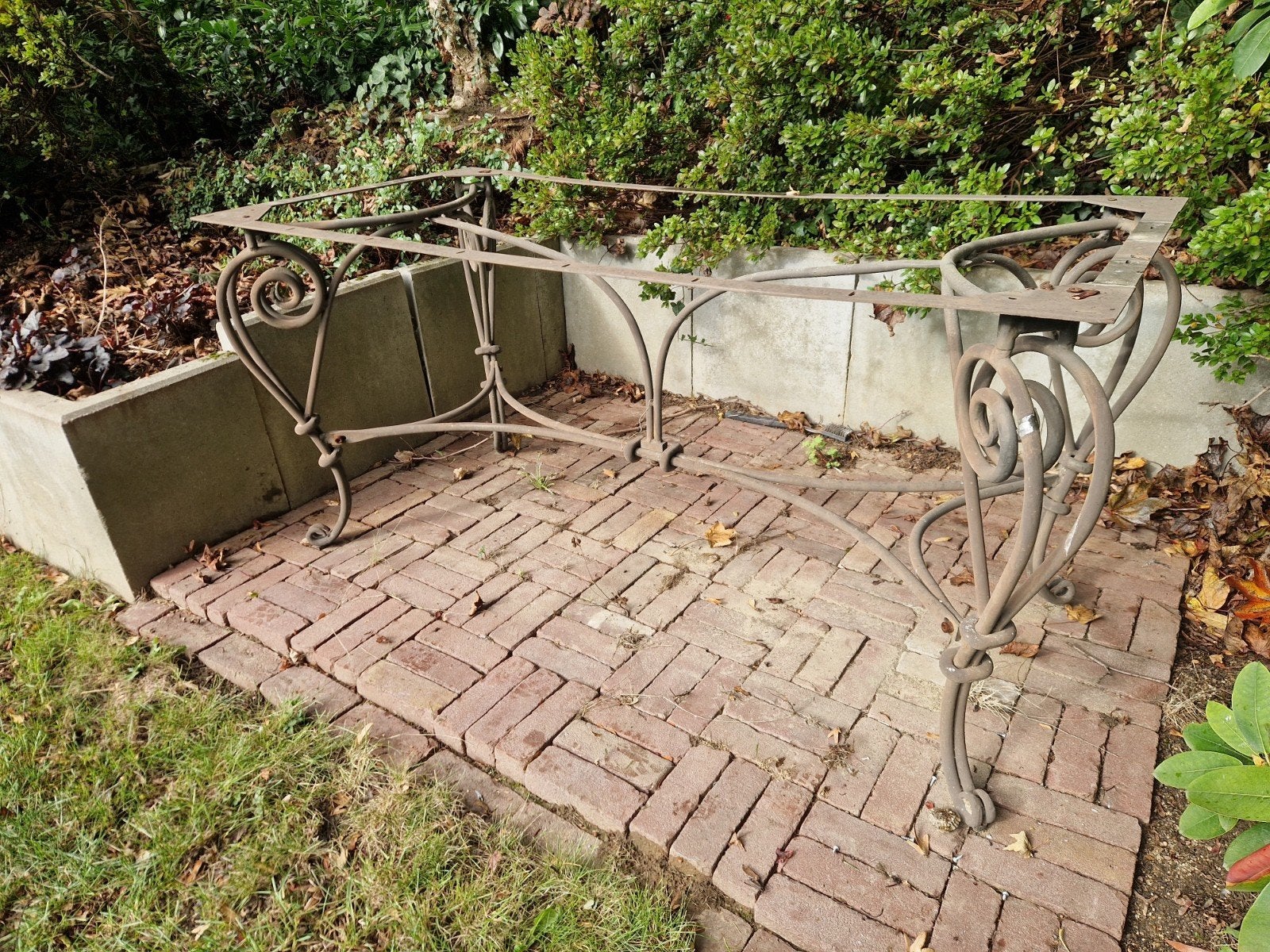 ijzeren tafelonderstel, Tuin en Terras, Ophalen, Gebruikt, Eettafel