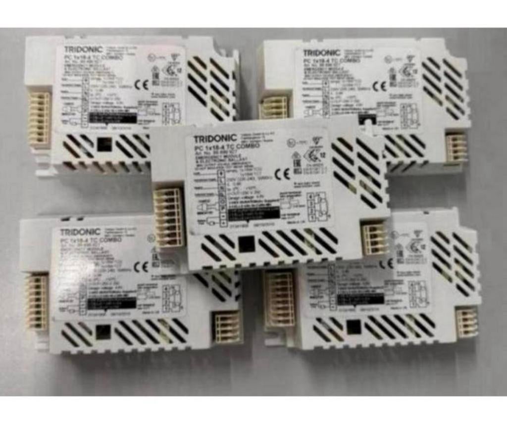 Unité secours EVSA Tridonic 1x18-4 TC COMBO 89899927 Lot 5, Hobby & Loisirs créatifs, Composants électroniques, Enlèvement ou Envoi