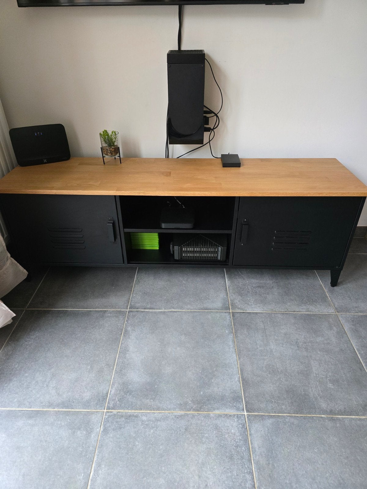Meuble tv en métal + bois, Neuf, 25 à 50 cm, Moins de 100 cm, Chêne
